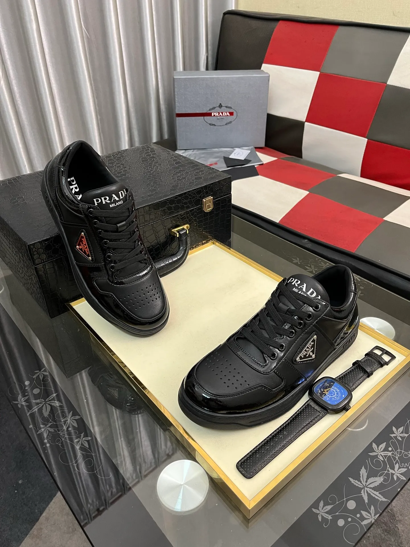 Men's shoes 💰560⌚️⌚️【PRADA】Prada - high-end quality original order 🔍🔍🔍 casual sports shoes - upper: 🔝 Nappa calfskin, brand high satin hollow canvas, shoe body sewn brand metal fasteners, tongue injection molded brand logo - lining: water-dyed cowhide - outsole: ultra-light TPU foam rubber; two-color molded outsole -Ultra-high quality control and fine workmanship: highlighted (high-end, extravagance, and class) -Size: 38-444️⃣colors available